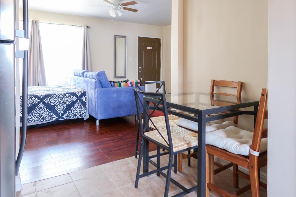 North Mansfield Ave Appartement *